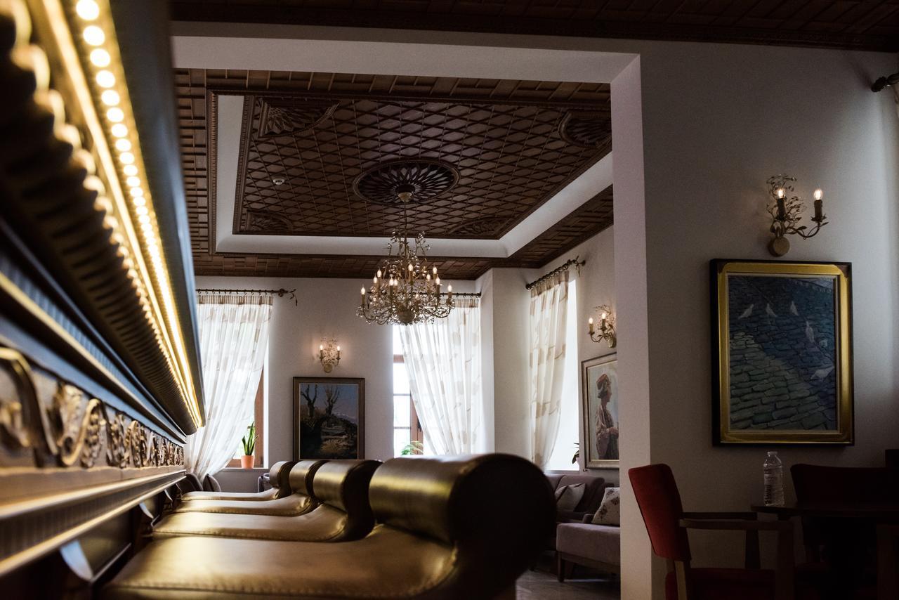 Hotel Argjiro Gjirokastër Exterior foto